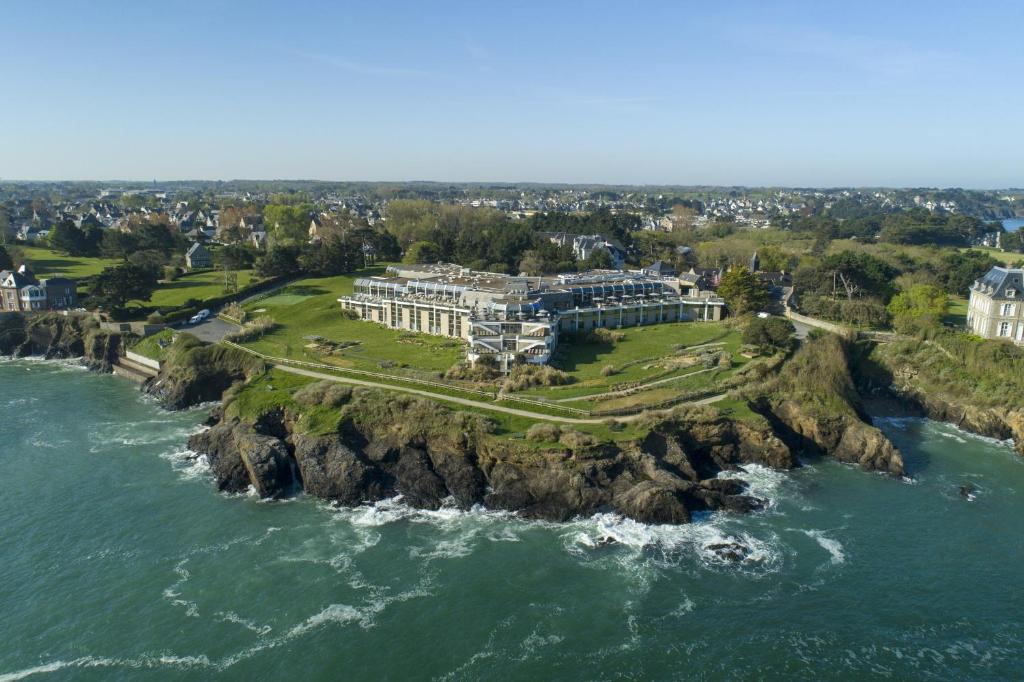 Hôtel Emeria Dinard Thalasso et spa